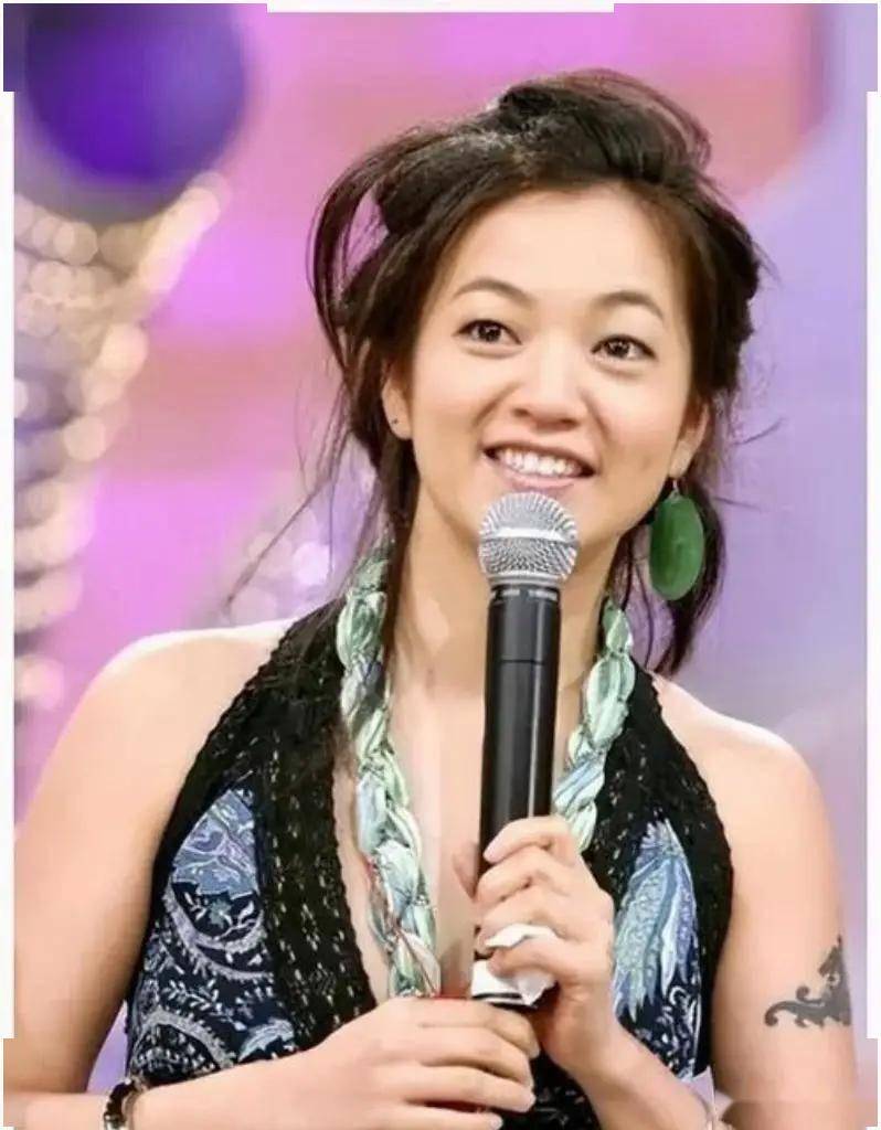 毛细姨质疑阿雅抄袭事件:阿雅道歉下架视频