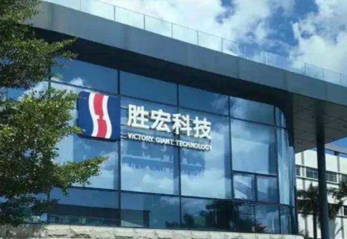 电梯门后续:宋珍珍19岁被劝报警无用生死看淡