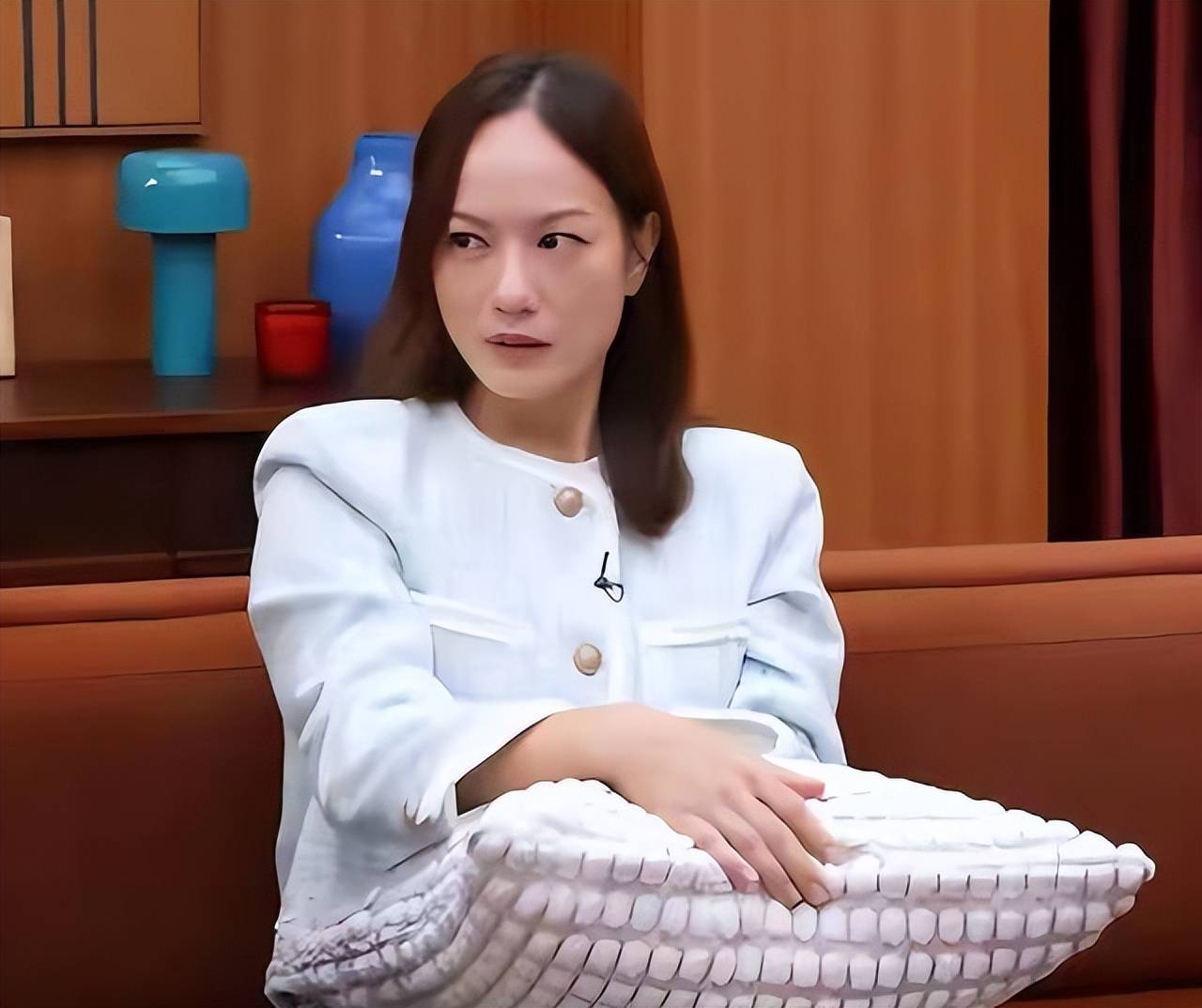 多位女星自爆行业黑幕:一个比一个荒唐
