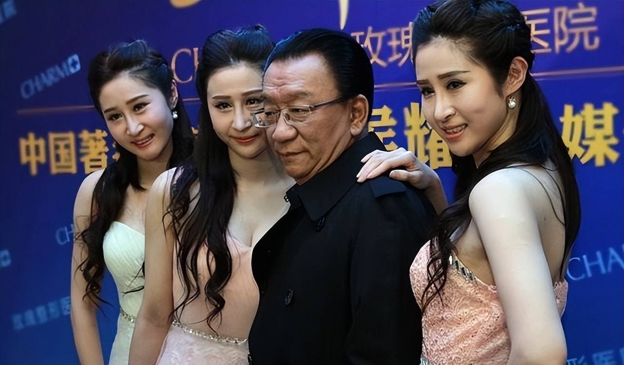 公众人物形象争议