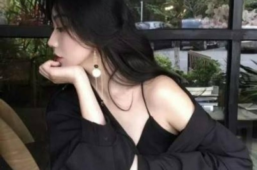亚马尔女友：西班牙网红模特，高挑绝美
