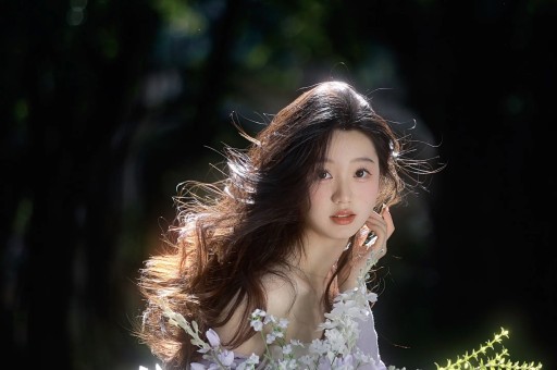 鹿晗出轨绯闻澄清，一次举动口碑逆转