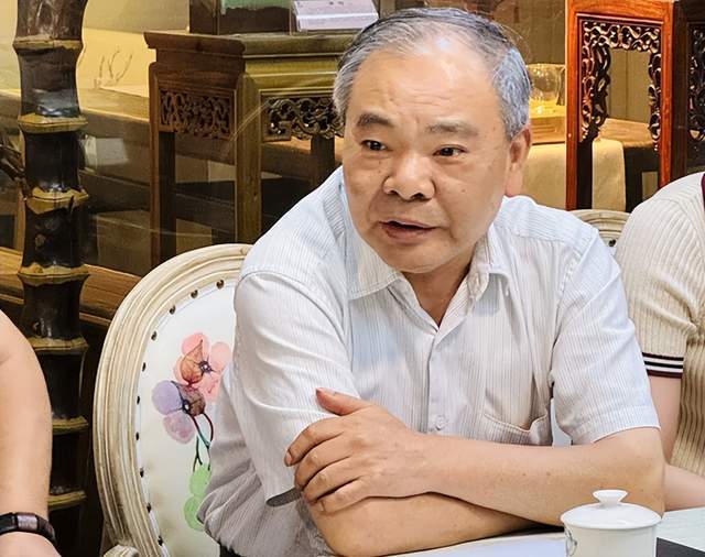中华好蟹携手中华好海参精彩亮相2024上海蟹博会