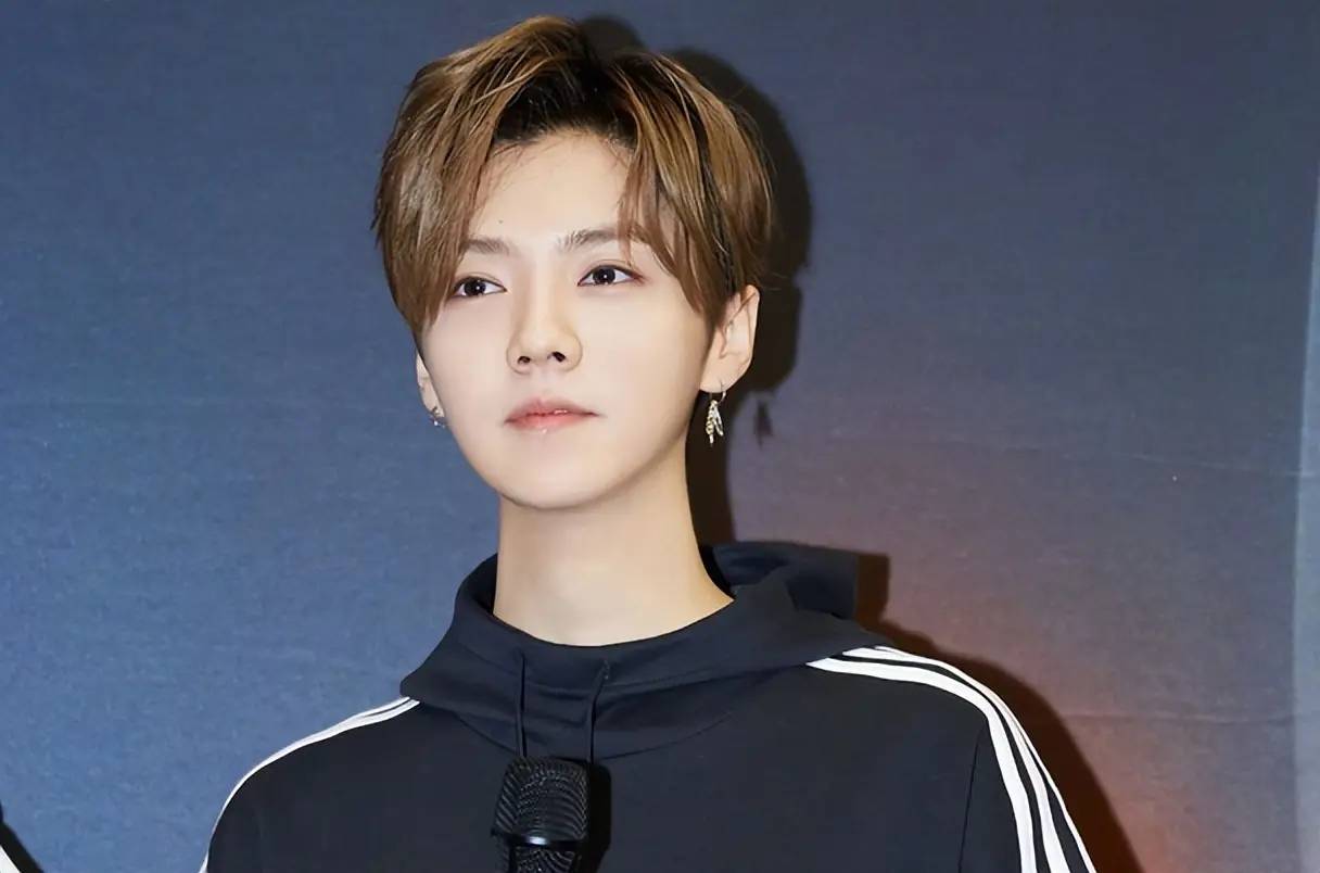 7月3位明星接连出现争议,一个比一个离谱