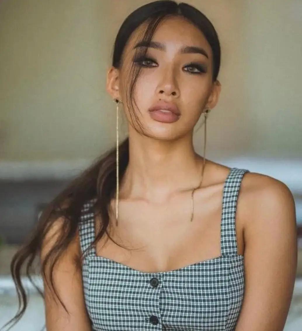 模特文佳菲为郑雨盛生下一子,女方疑借子逼婚,男方只认子不结婚__模特文佳菲为郑雨盛生下一子,女方疑借子逼婚,男方只认子不结婚