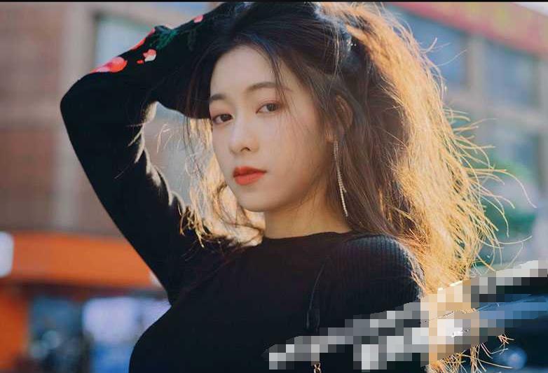 吴柳芳塌房事件回顾：体操冠军的恋爱出轨风波