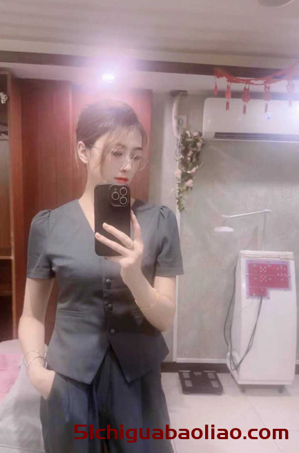 吃瓜网友速来！女主播集体爆料，大小杨哥性侵丑闻，视频疯传全网！